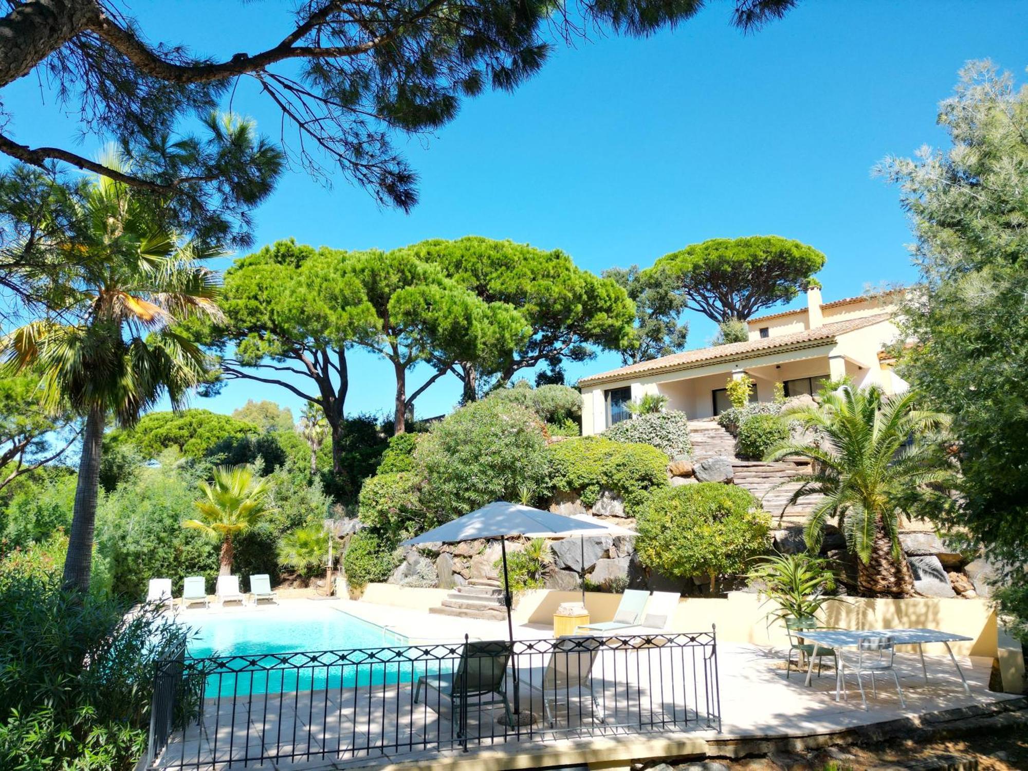 Villa Boca A Gigaro - Avec Vue Et Piscine Chauffee Ла Круа-Вальме Экстерьер фото